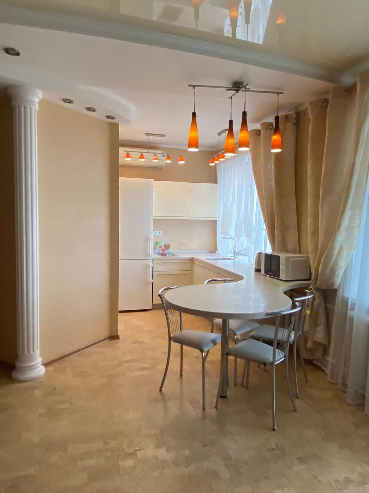 Apartamento Центр Яворницького 55 Пассаж Dnipro Exterior foto